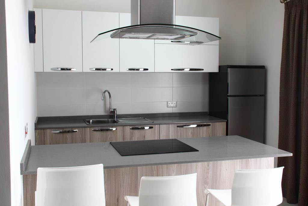 Lampuka Apartments Marsaskala Esterno foto